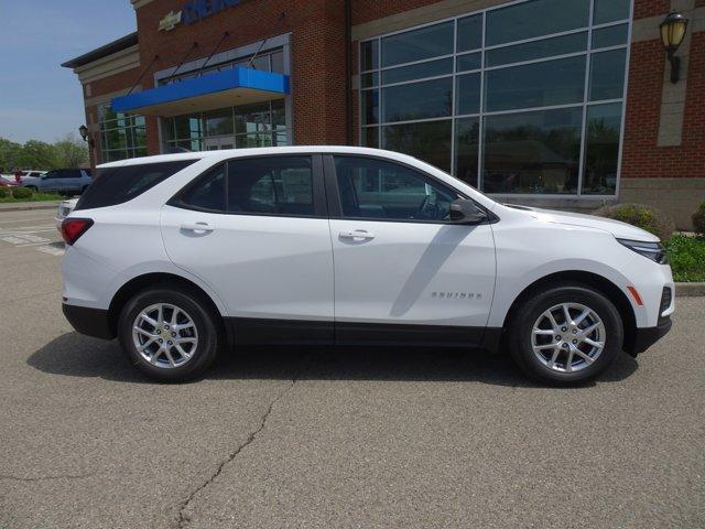 new 2024 Chevrolet Equinox car, priced at $27,370