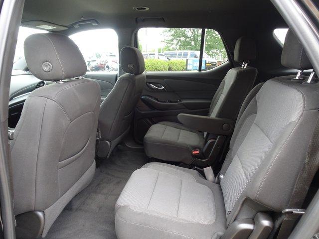 used 2023 Chevrolet Traverse car, priced at $28,950
