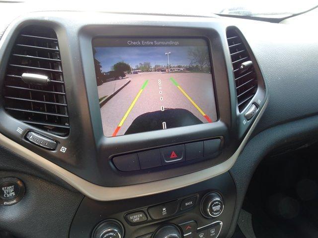 used 2015 Jeep Cherokee car, priced at $10,887