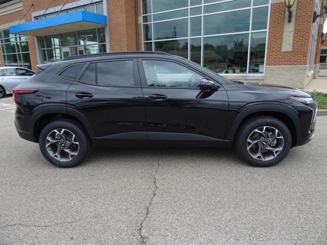 new 2025 Chevrolet Trax car, priced at $24,797