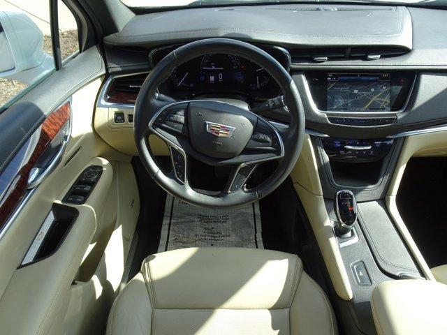 used 2018 Cadillac XT5 car, priced at $12,995
