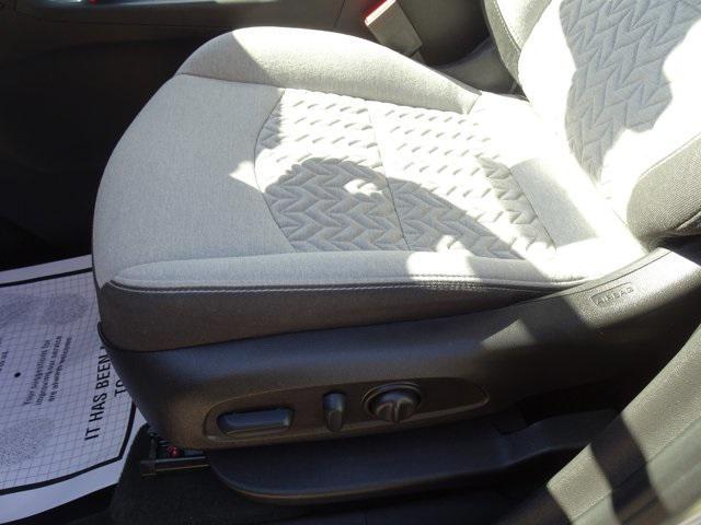 used 2022 Chevrolet Equinox car, priced at $22,400