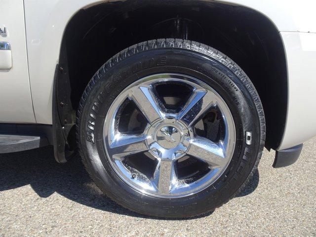 used 2011 Chevrolet Suburban car, priced at $10,225