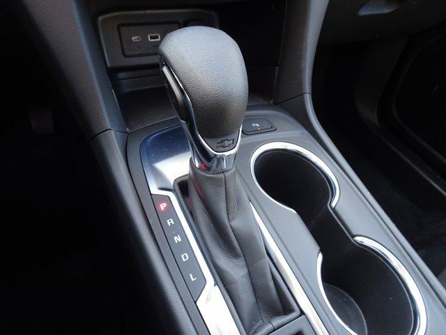used 2022 Chevrolet Equinox car, priced at $24,668