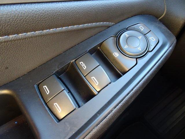 used 2023 Chevrolet Traverse car, priced at $34,149