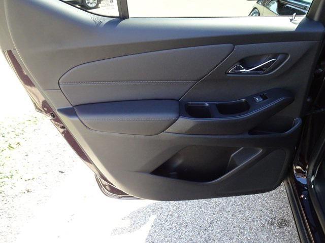 used 2022 Chevrolet Traverse car, priced at $33,207