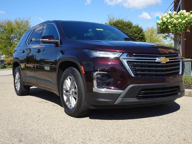 used 2022 Chevrolet Traverse car, priced at $33,207