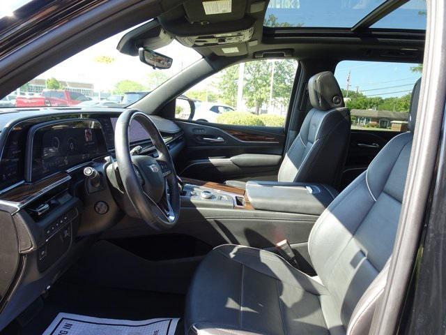used 2023 Cadillac Escalade ESV car, priced at $69,806