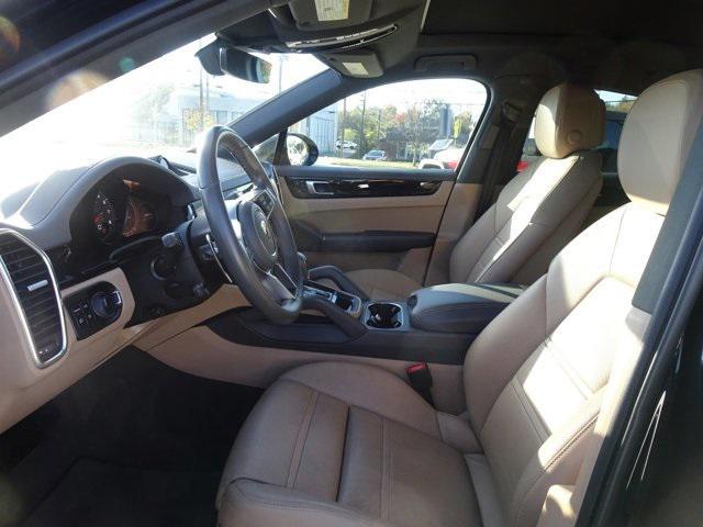 used 2022 Porsche Cayenne car