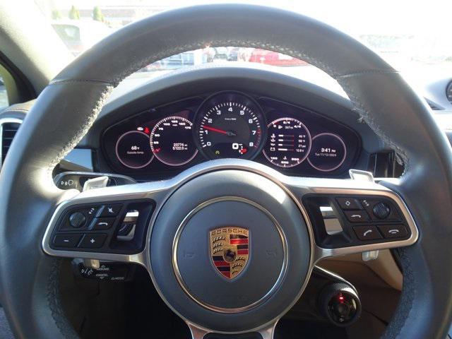 used 2022 Porsche Cayenne car