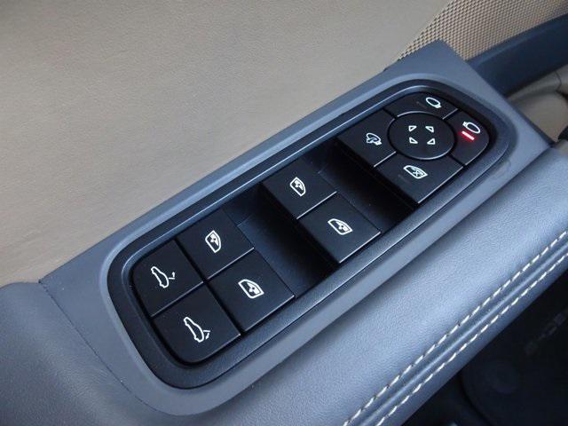 used 2022 Porsche Cayenne car