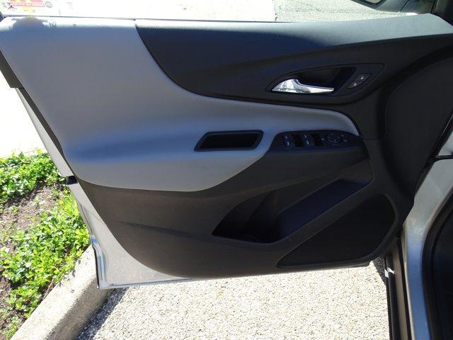 used 2022 Chevrolet Equinox car, priced at $22,870
