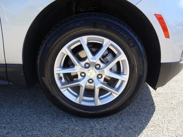 used 2022 Chevrolet Equinox car, priced at $22,870