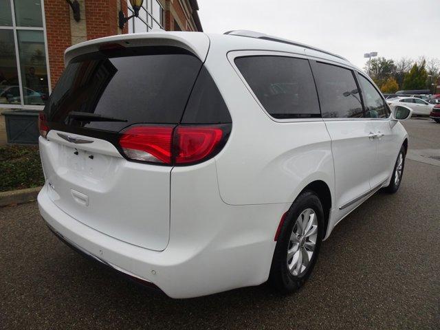 used 2018 Chrysler Pacifica car, priced at $18,882