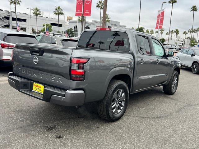 new 2025 Nissan Frontier car