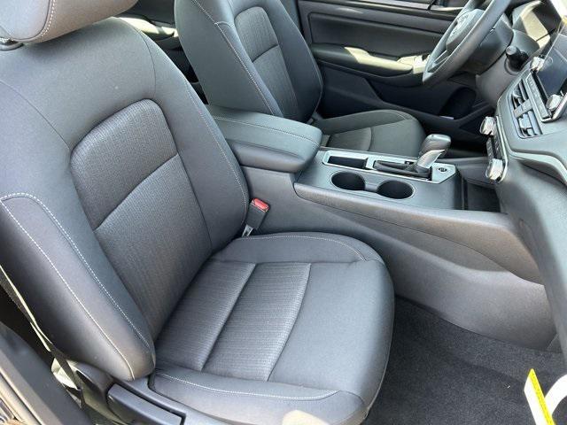 new 2025 Nissan Altima car, priced at $26,328