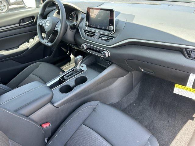 new 2025 Nissan Altima car, priced at $26,328