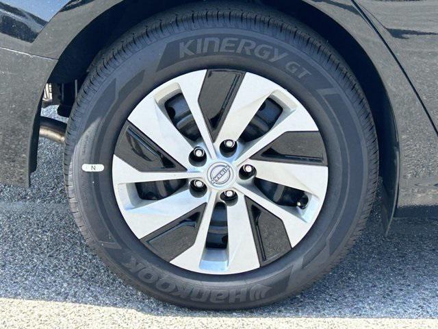 new 2025 Nissan Altima car, priced at $26,328