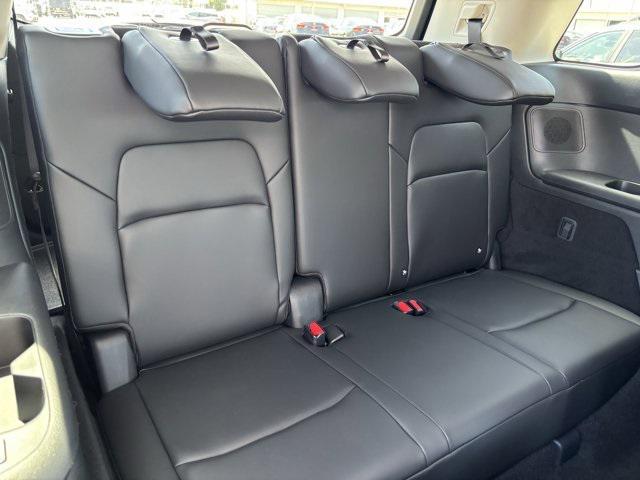 new 2025 Nissan Pathfinder car, priced at $51,753