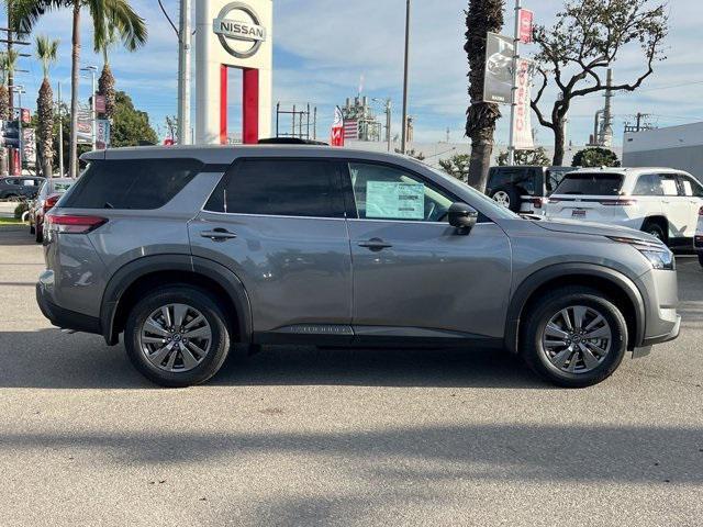 new 2025 Nissan Pathfinder car, priced at $39,455