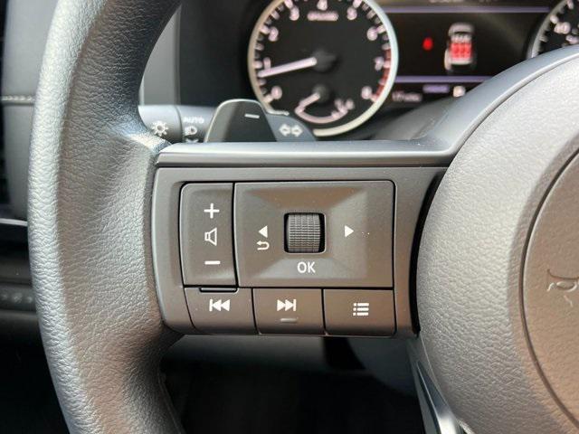 new 2025 Nissan Pathfinder car, priced at $39,455