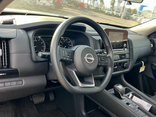 new 2025 Nissan Pathfinder car, priced at $38,455