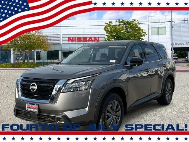 new 2025 Nissan Pathfinder car, priced at $38,455