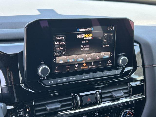 new 2025 Nissan Pathfinder car, priced at $43,883