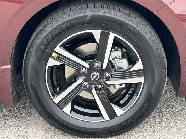 new 2025 Nissan Sentra car, priced at $22,429