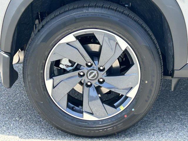 new 2025 Nissan Rogue car, priced at $30,265