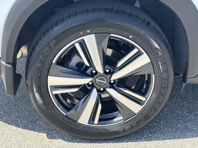 new 2025 Nissan Rogue car, priced at $37,782