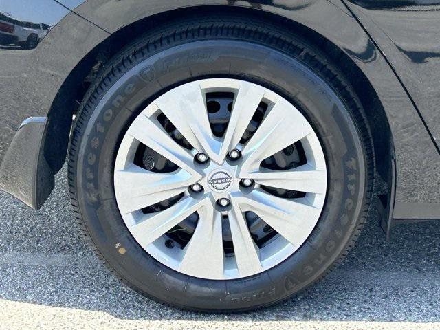 new 2025 Nissan Sentra car, priced at $22,177
