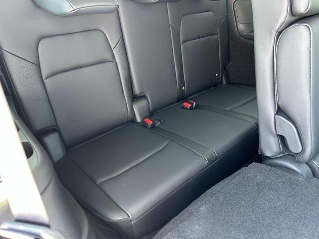new 2025 Nissan Pathfinder car, priced at $44,050