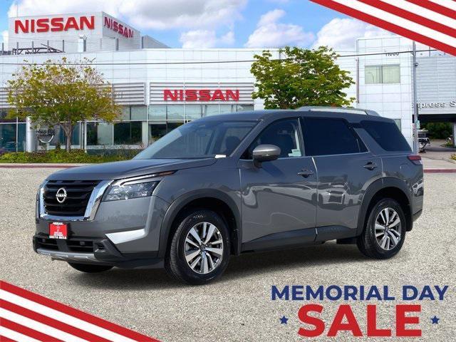 new 2025 Nissan Pathfinder car, priced at $41,581