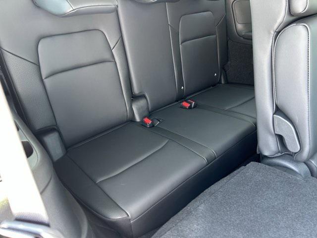 new 2025 Nissan Pathfinder car, priced at $41,581