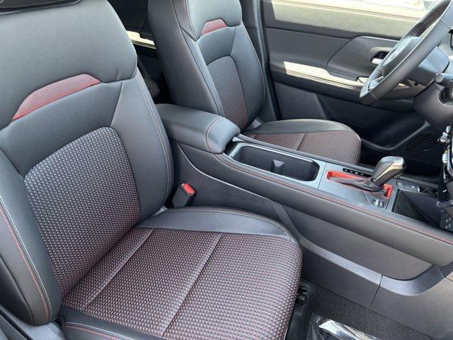 new 2025 Nissan Kicks car, priced at $26,912