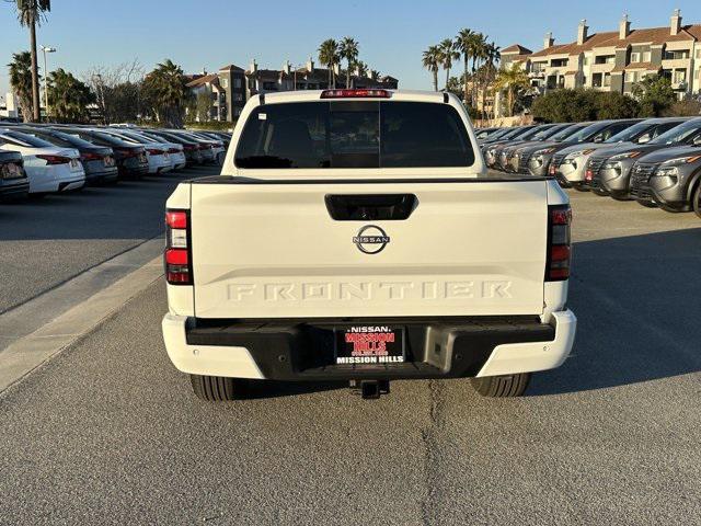 new 2025 Nissan Frontier car, priced at $37,960