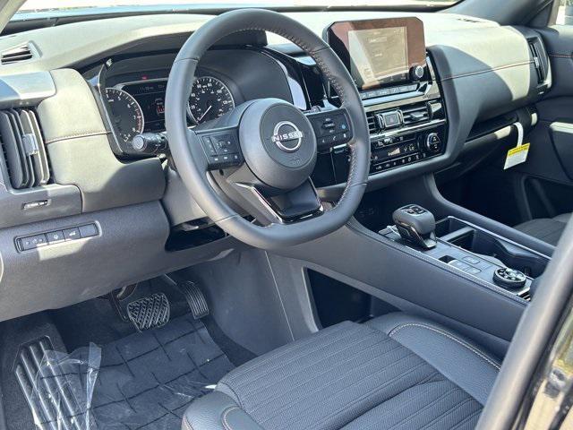 new 2025 Nissan Pathfinder car, priced at $43,968