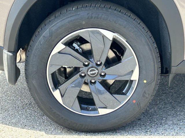 new 2025 Nissan Rogue car, priced at $33,179