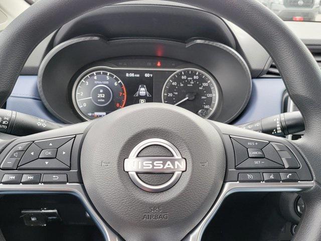 new 2025 Nissan Versa car