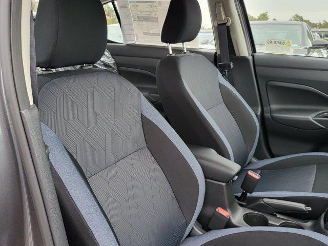 new 2025 Nissan Versa car