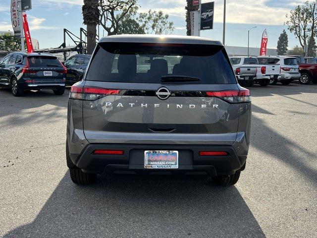 new 2025 Nissan Pathfinder car