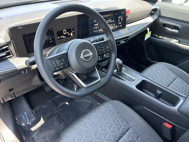 new 2025 Nissan Kicks car, priced at $24,013