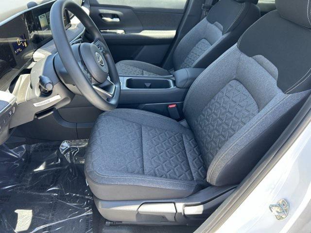 new 2025 Nissan Kicks car, priced at $24,868