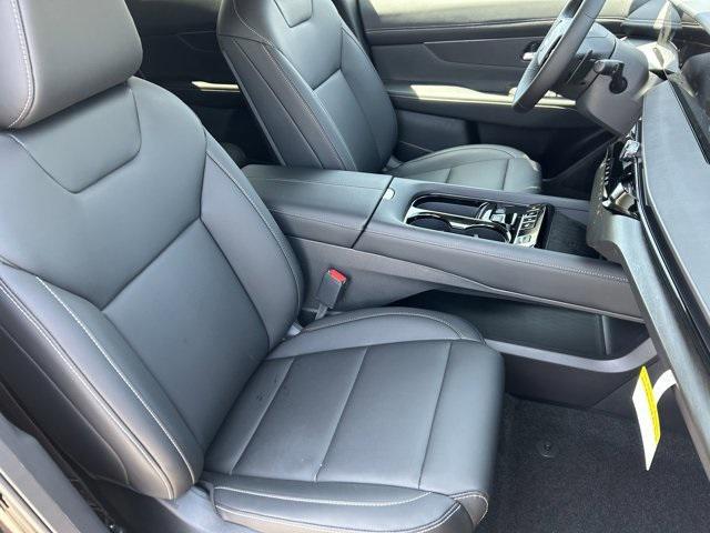 new 2025 Nissan Murano car, priced at $40,978