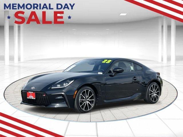 used 2023 Toyota GR86 car, priced at $31,111