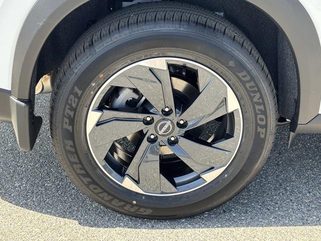 new 2025 Nissan Rogue car, priced at $30,669