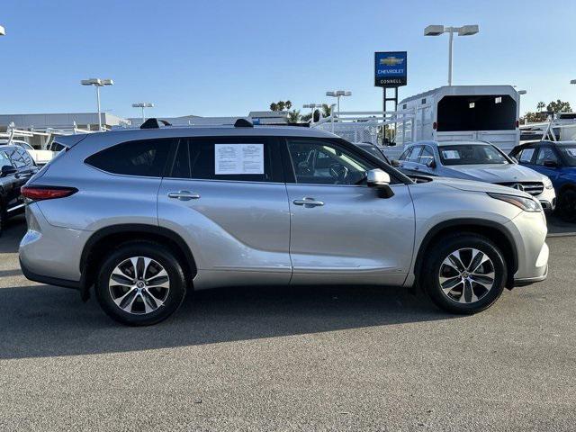 used 2023 Toyota Highlander Hybrid car, priced at $42,588