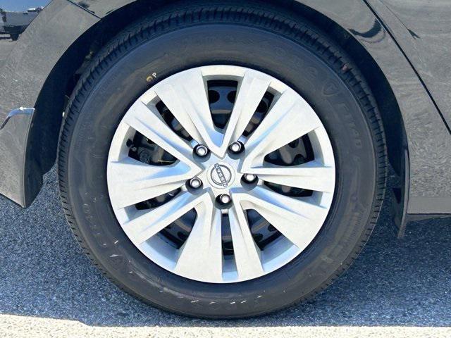 new 2025 Nissan Sentra car, priced at $22,171