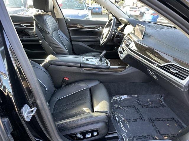 used 2022 BMW 740 car, priced at $36,498